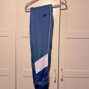 Nike joggers